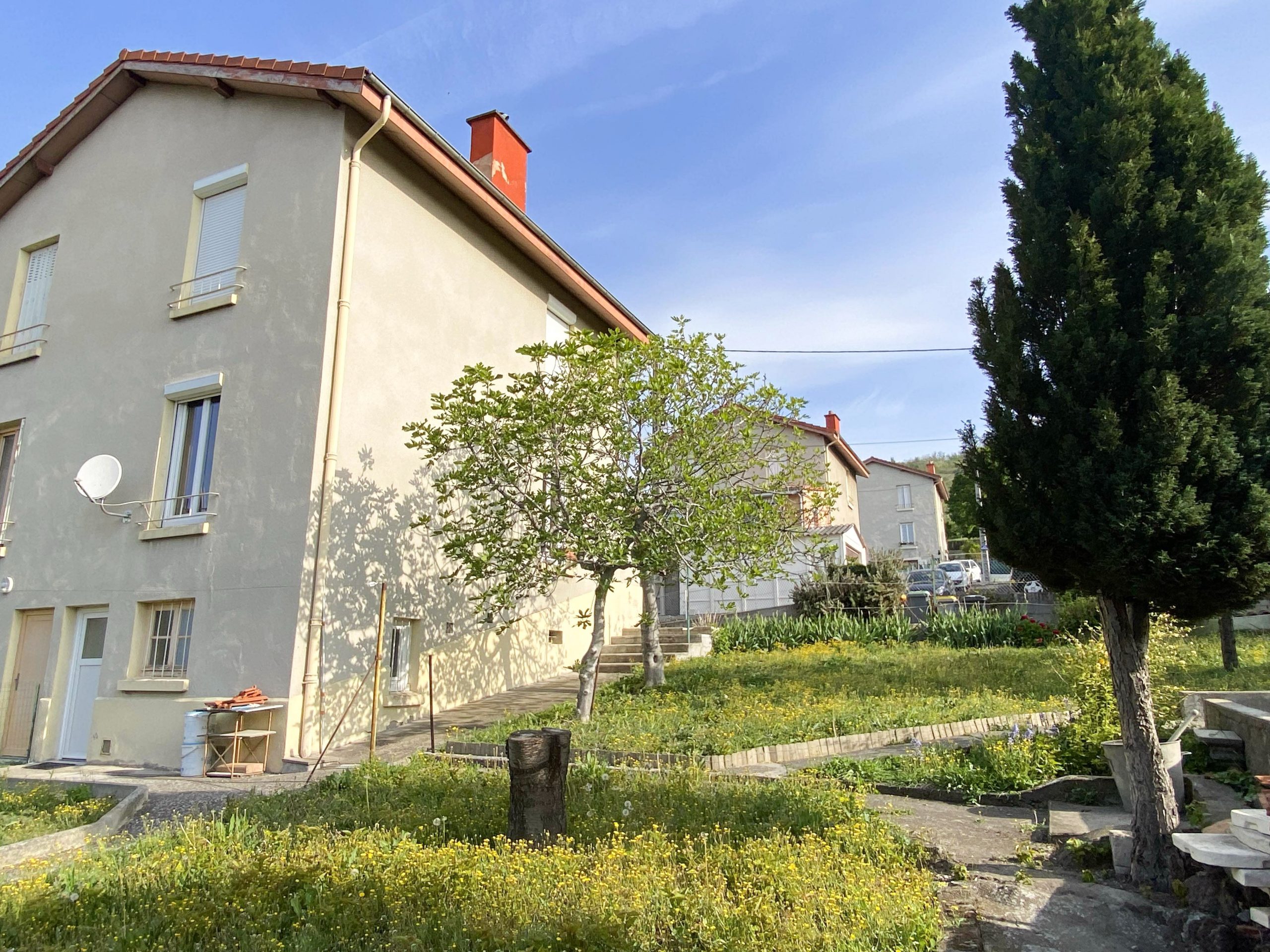 maison-agence-hom-immobilier-agence-immobiliere-immo-immobilier-location-vente-transaction-gestion-locative-clermont-ferrand-puy-de-dome-investisseur-9