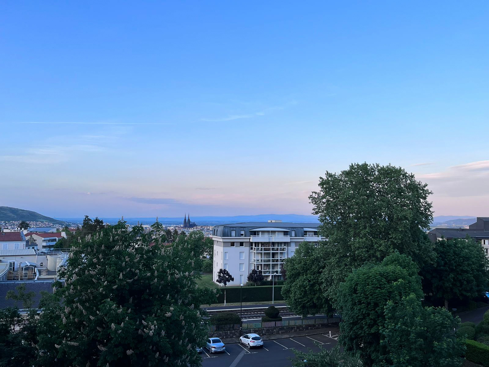 HOM-AGENCE-IMMOBILIER-IMMOBILIERE-TRANSACTIONS-APPARTEMENT-MAISON-DECO-RENOVE-RENOVATION-INVESTISSEMENT545
