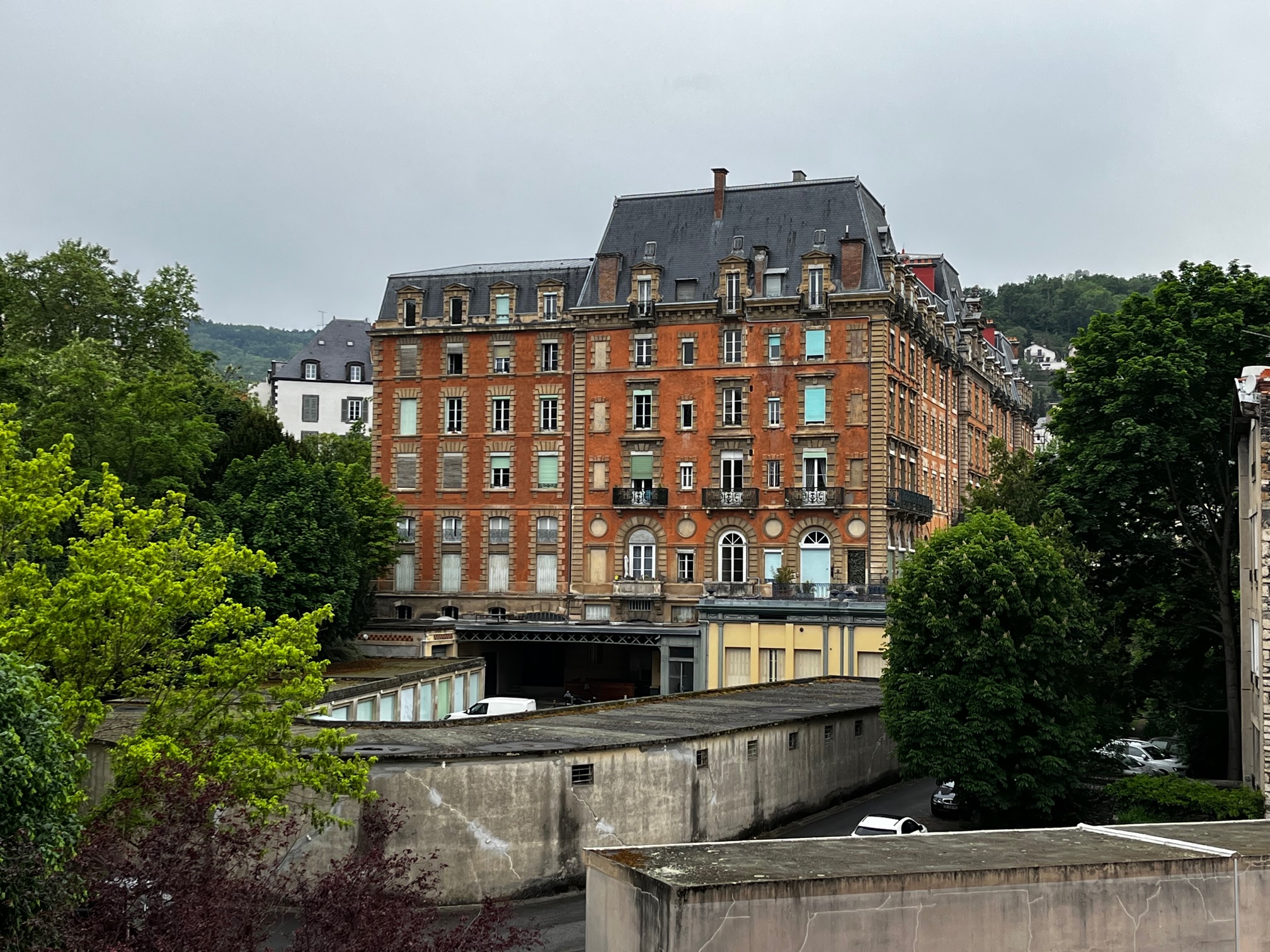HOM-AGENCE-IMMOBILIER-IMMOBILIERE-TRANSACTIONS-APPARTEMENT-MAISON-DECO-RENOVE-RENOVATION-INVESTISSEMENT5546