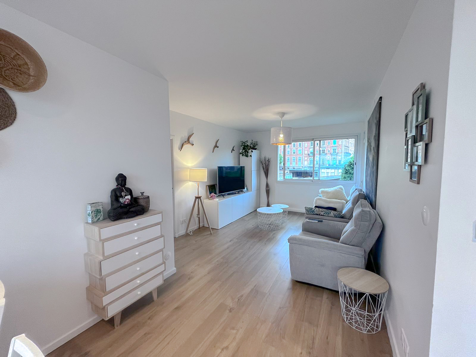 HOM-AGENCE-IMMOBILIER-IMMOBILIERE-TRANSACTIONS-APPARTEMENT-MAISON-DECO-RENOVE-RENOVATION-INVESTISSEMENT58976