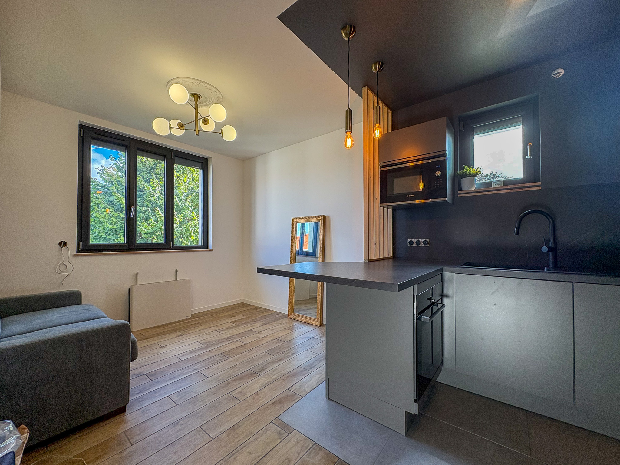 photo_8f06eb6a450eac856cc3f2bb148dcf85