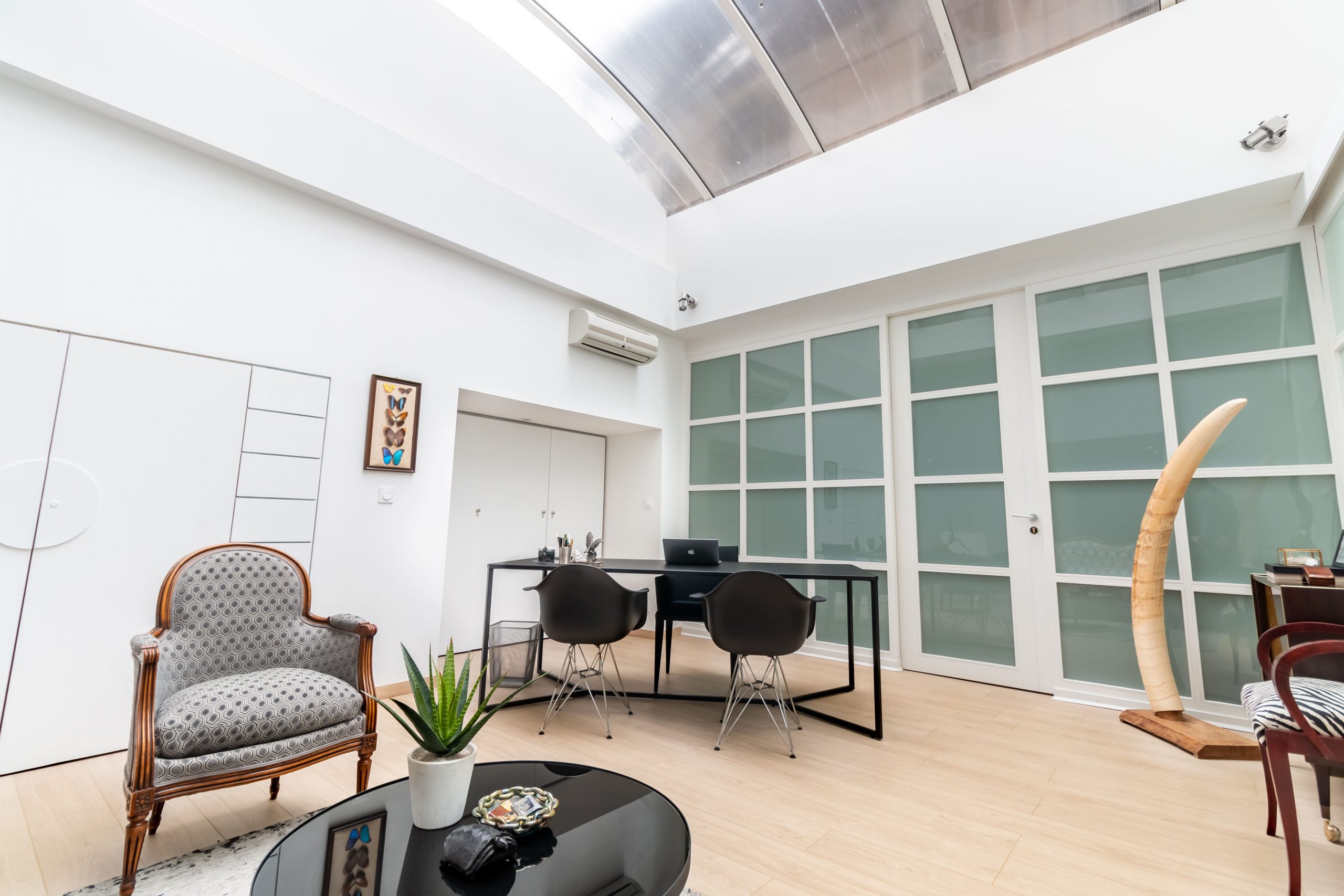 photo_69cafa6d5a30fd48123d48881d9b7ad7