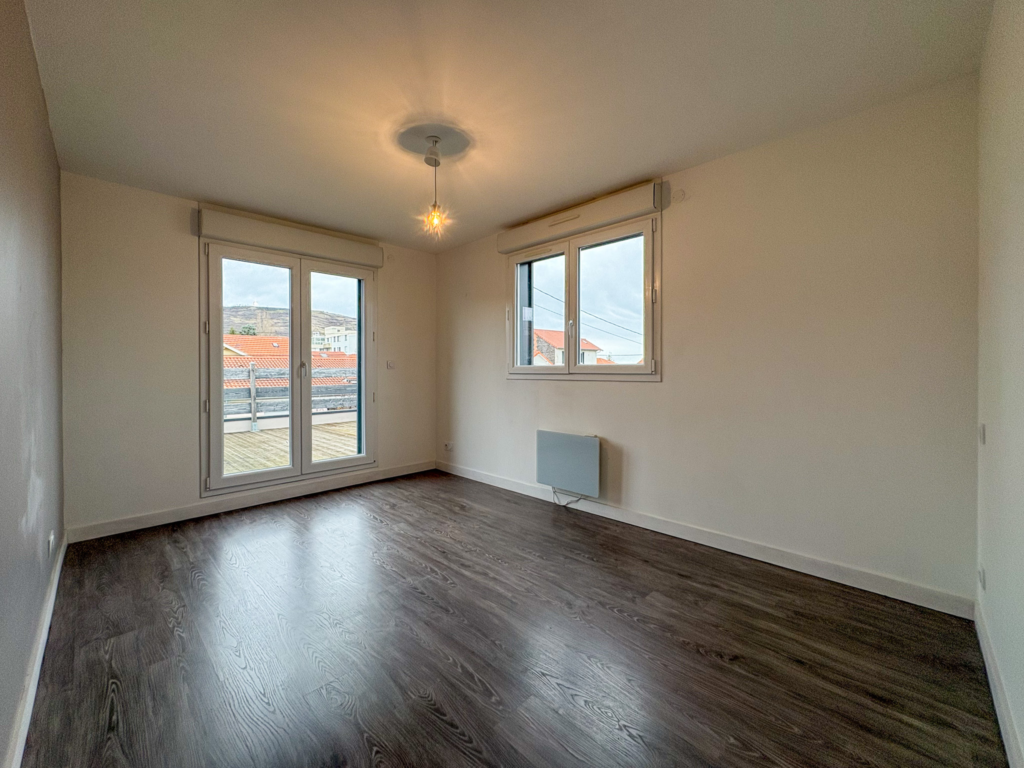 photo_306aec461d8454440780f3ef742a04c1