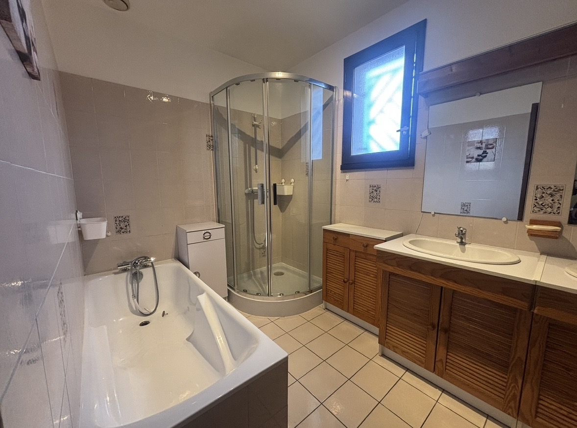 photo_0379e2941f105d7ef6de28f30fc479cd