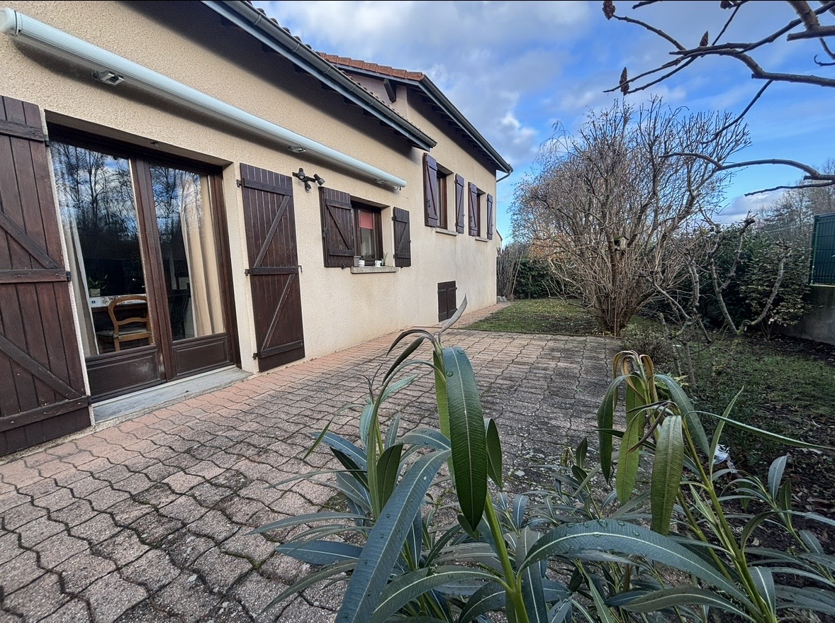 photo_a87f8a4a877da2e9110ba7c544f833df