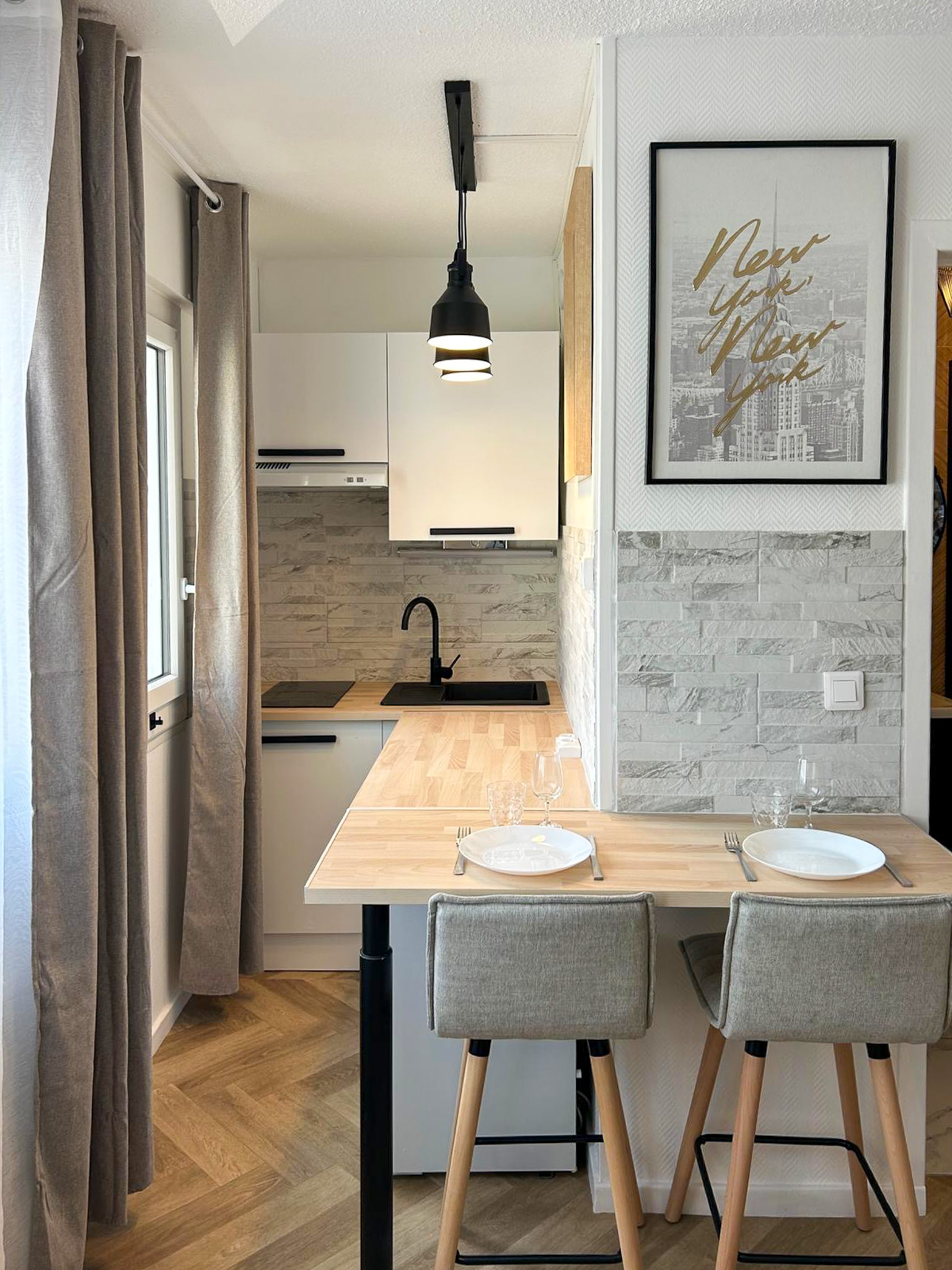 photo_03dffb0fe0fe76eadc1a67fc82814ca5