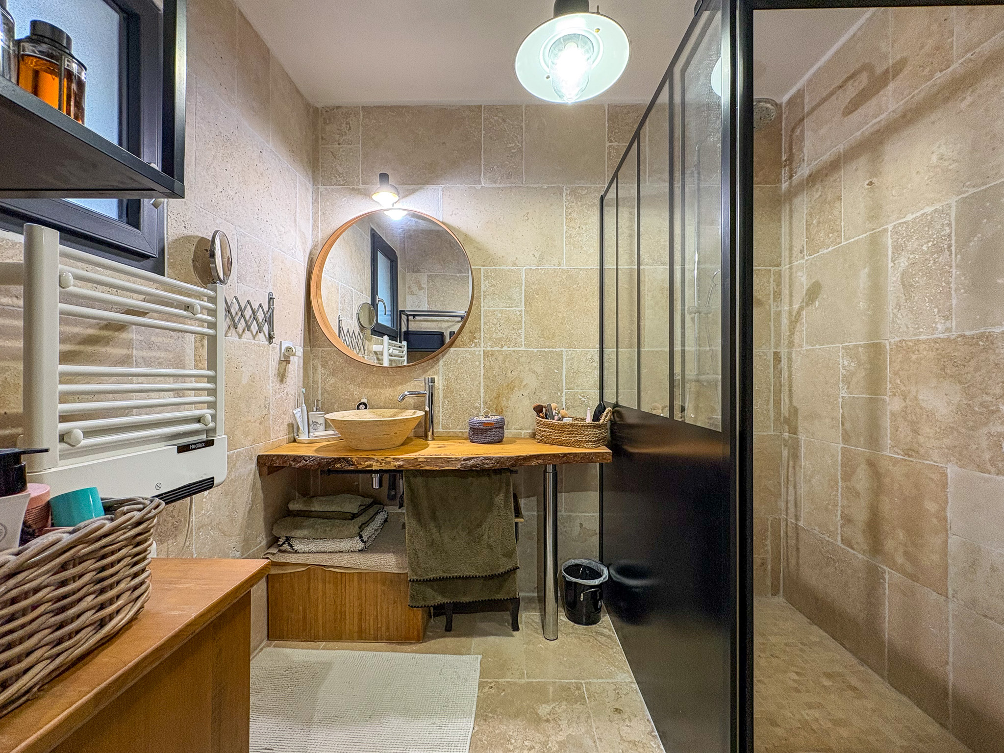 photo_090d60569cf6274289fe2e08ced99716-1